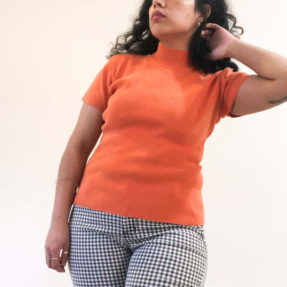High neck tee